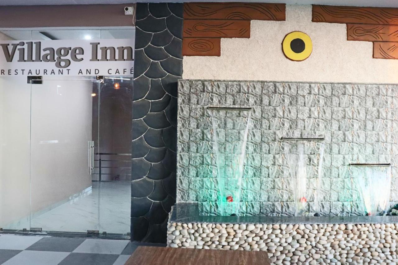 Pat Hotels Indore Luaran gambar