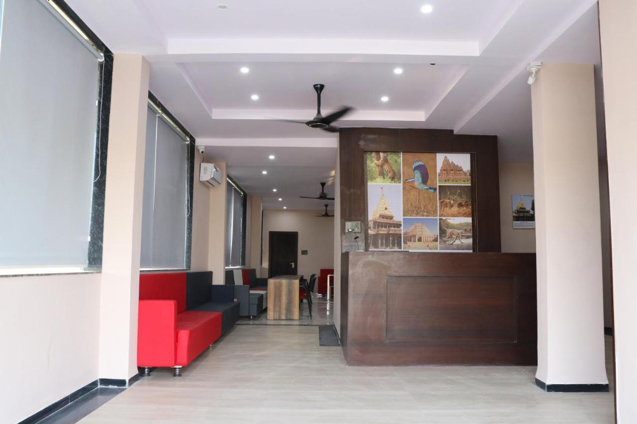 Pat Hotels Indore Luaran gambar