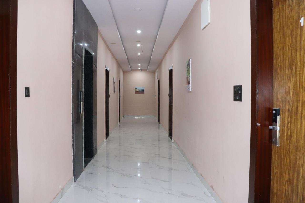 Pat Hotels Indore Luaran gambar