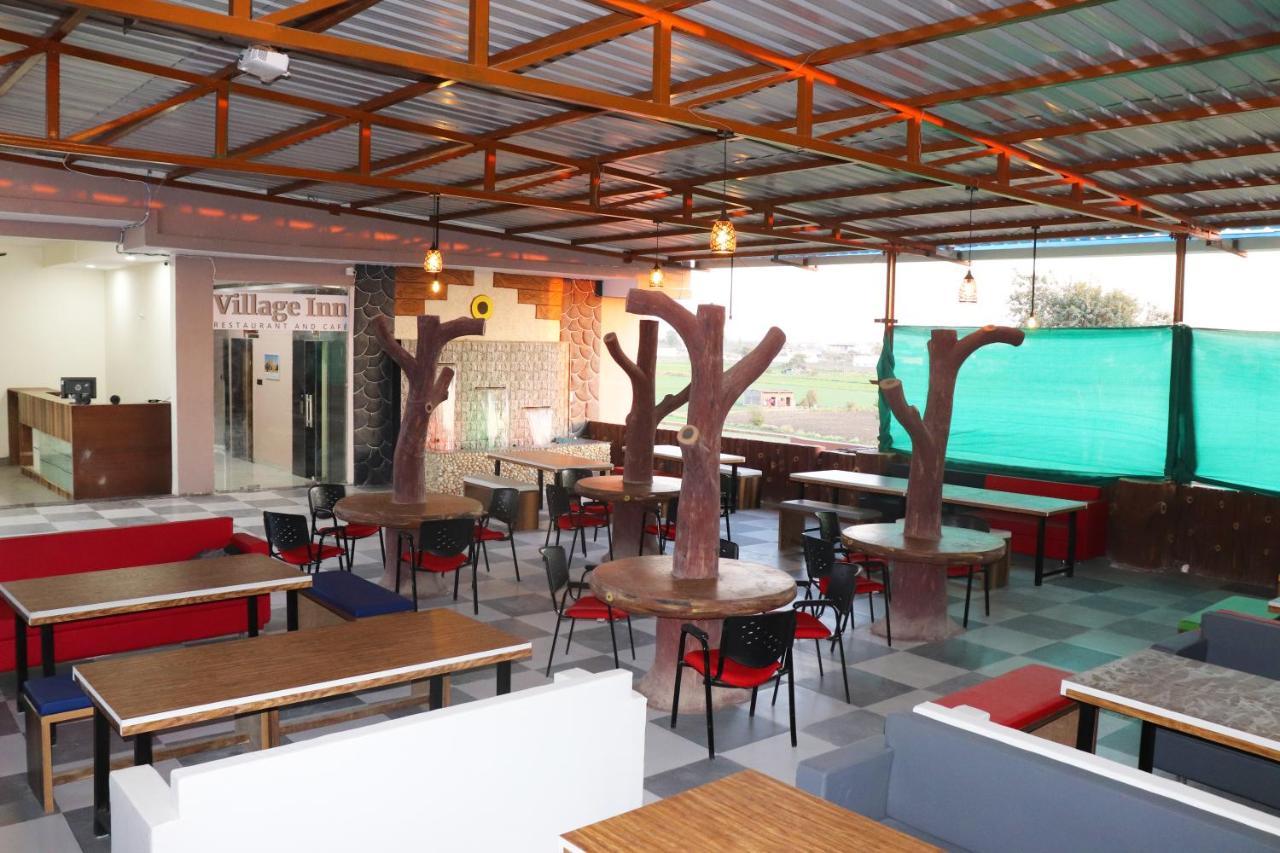 Pat Hotels Indore Luaran gambar
