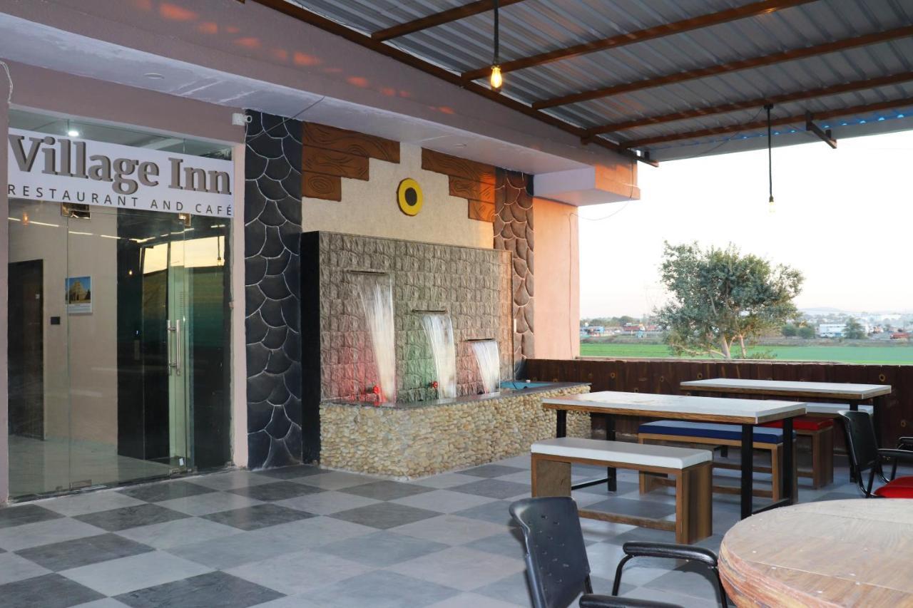 Pat Hotels Indore Luaran gambar