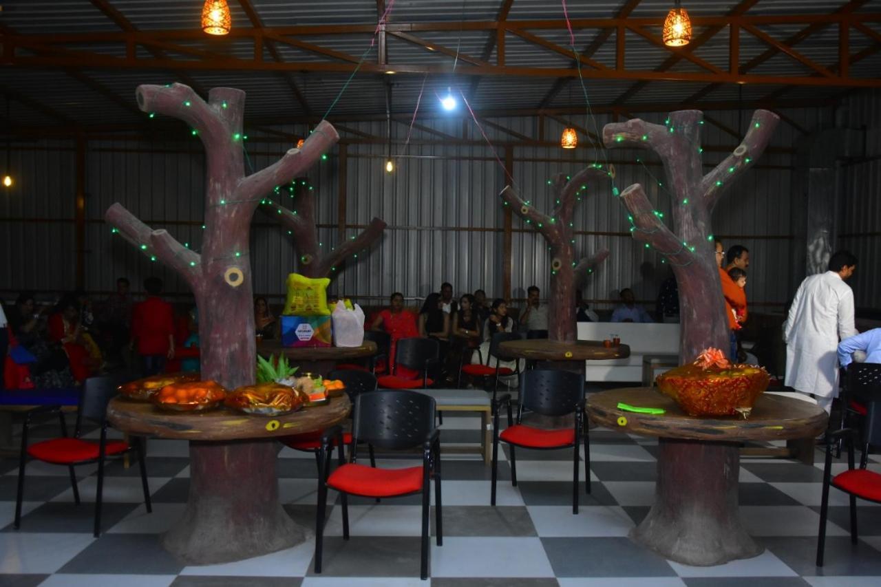 Pat Hotels Indore Luaran gambar