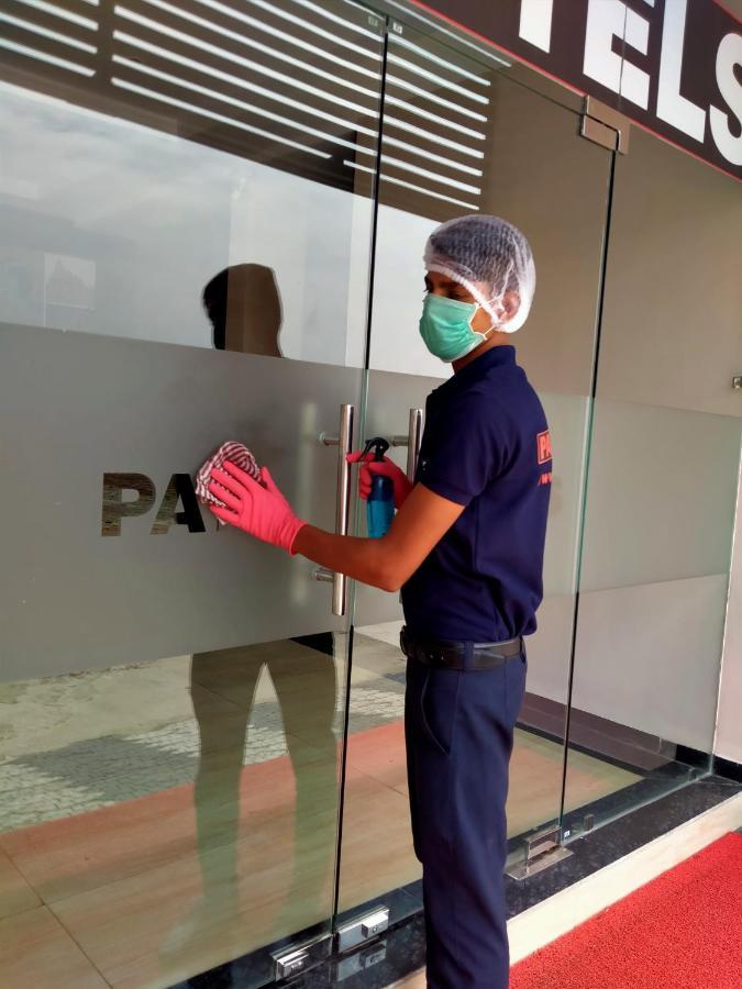 Pat Hotels Indore Luaran gambar