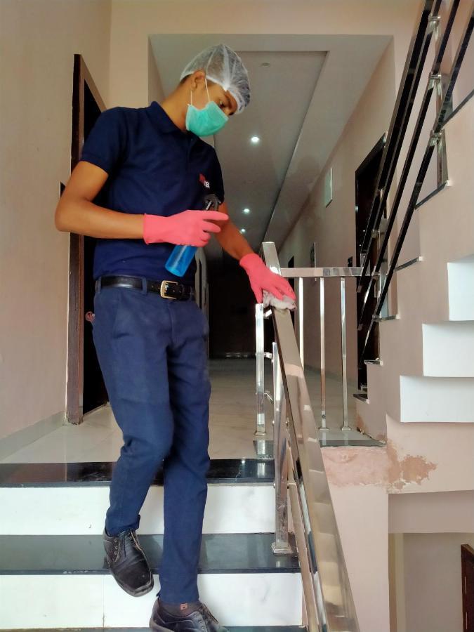 Pat Hotels Indore Luaran gambar